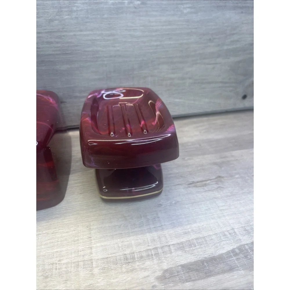 Wine Onyx Marbled Look Bathroom Set Tissue Holder Soap Dish Mirror  VTG Plastic